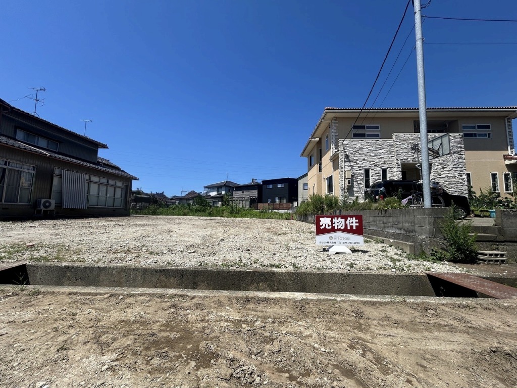 金沢市諸江町　二区画土地